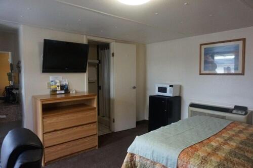 Executive Inn Pearsall Экстерьер фото
